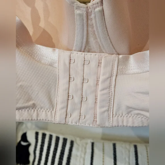 Déesse Bra - Picture 3 of 6